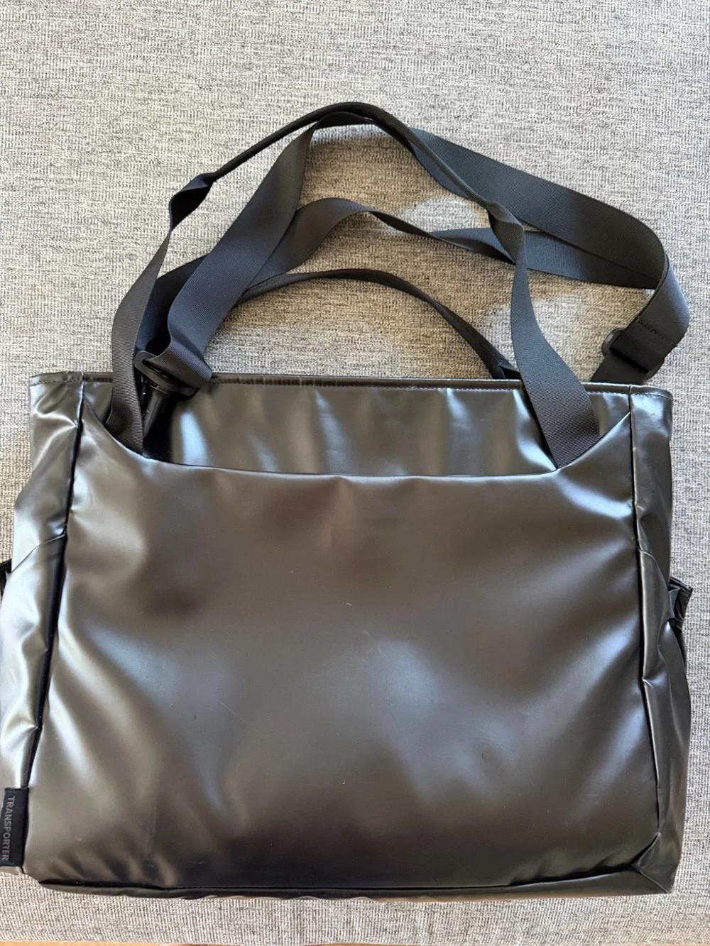 OSPREY Black Messenger Shoulder Bag